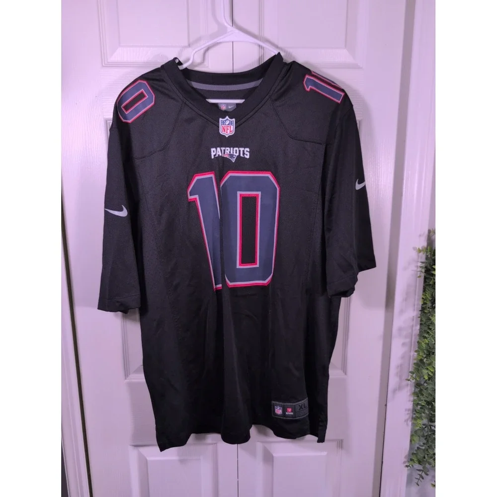 New England Patriots Mac Jones #10 Black Nike On-Field Jersey Men's XL